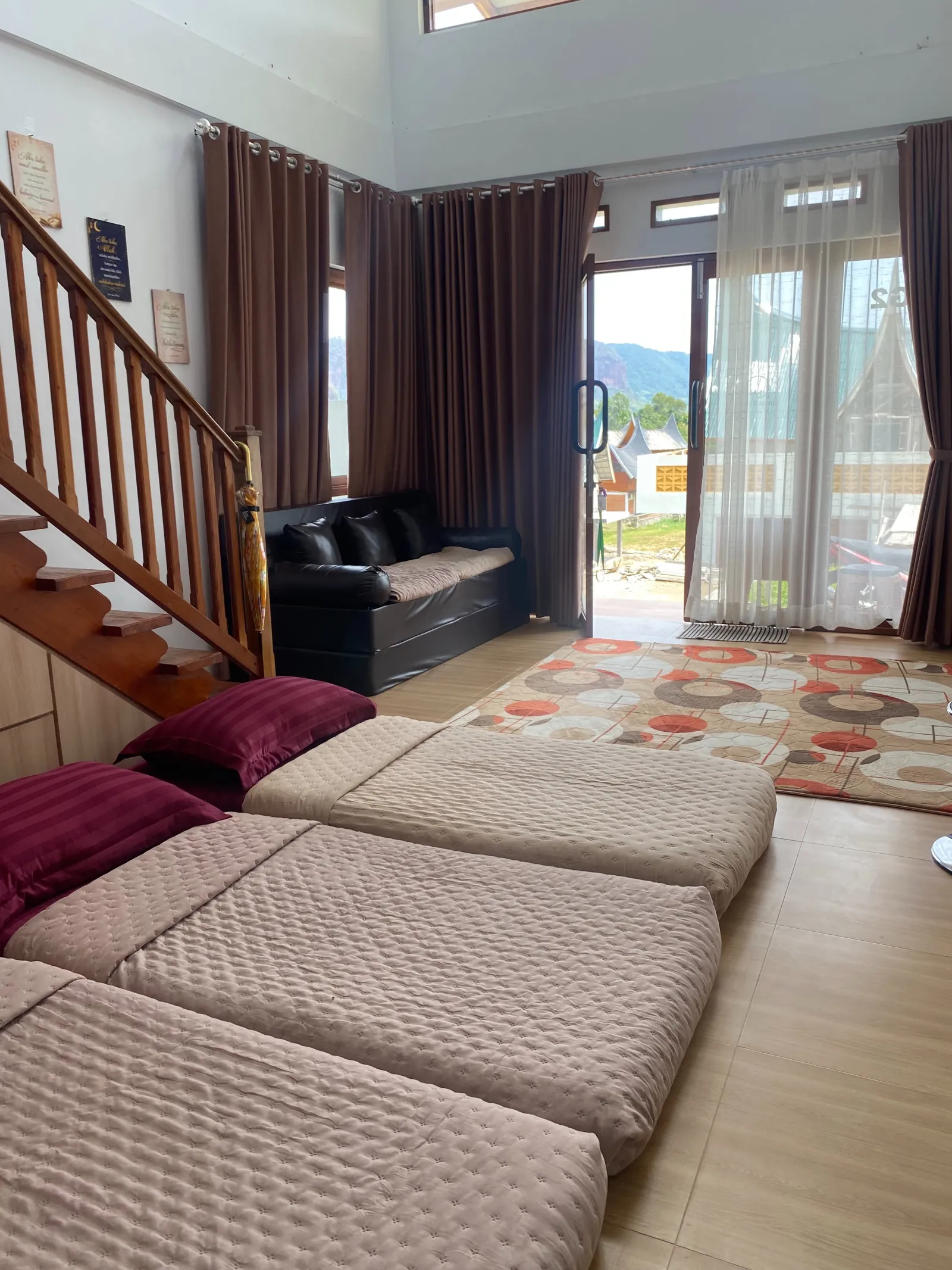 Villa G2
